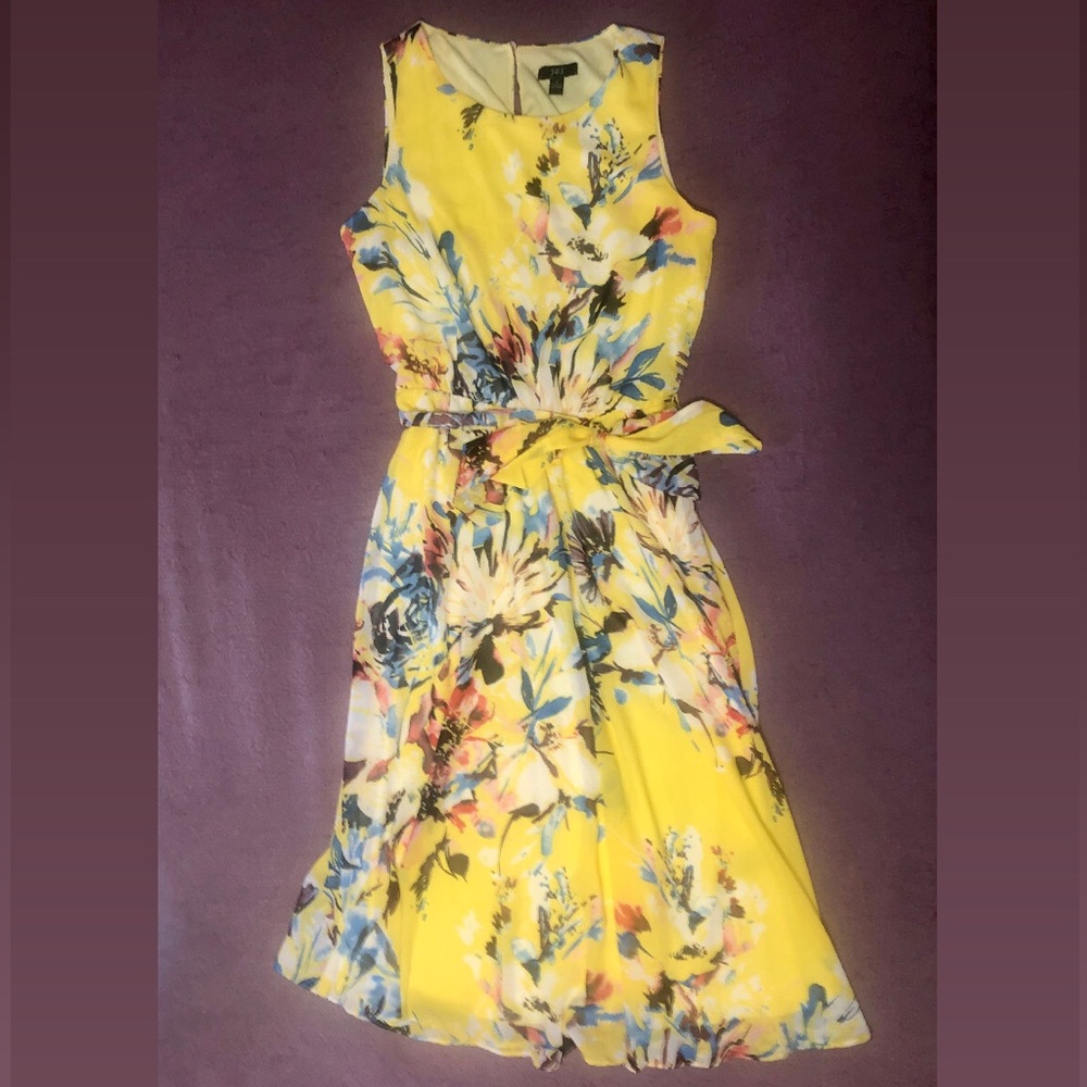 J.B.S. Floral Dress 🌼